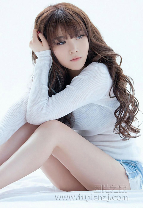 缺少父爱的她，无法自拔地爱上大自己15岁的已婚男人