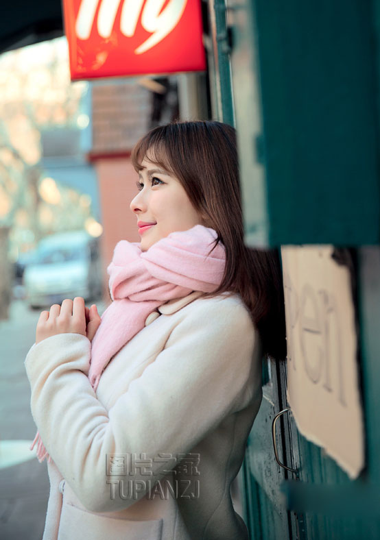 口述:男朋友跟闺蜜感情太好 出差回来后 目睹老公和闺蜜在卫生间做