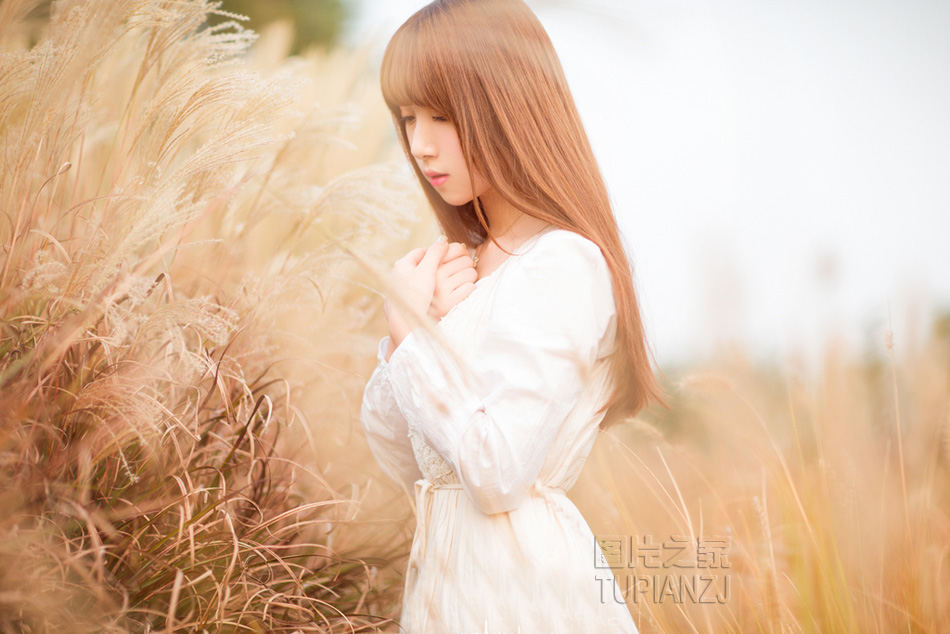 被老头玩好爽快受不了,老头在我口活里欲仙欲死