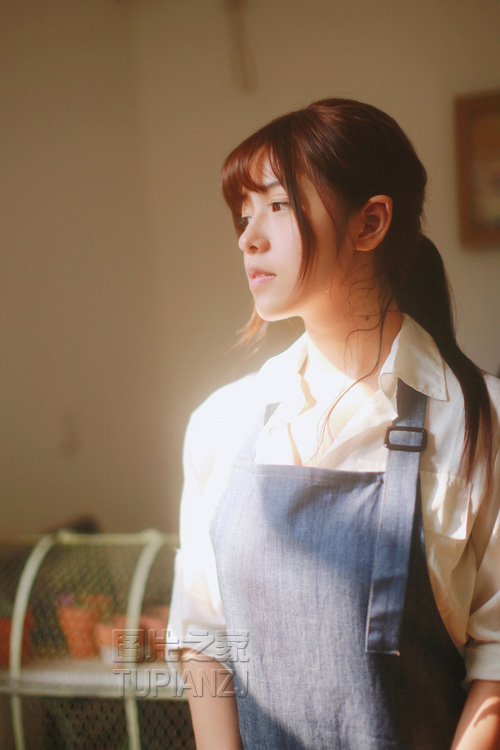 叔叔再深一点~我要你 不行啊哦要来了叔叔 我将我一生的爱全部给了叔叔