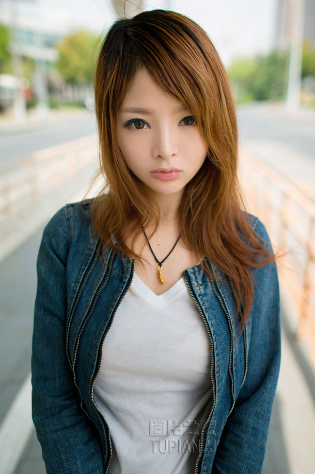 三人成狼塞葡萄 下面塞东西的辣文 尿道塞吸水球