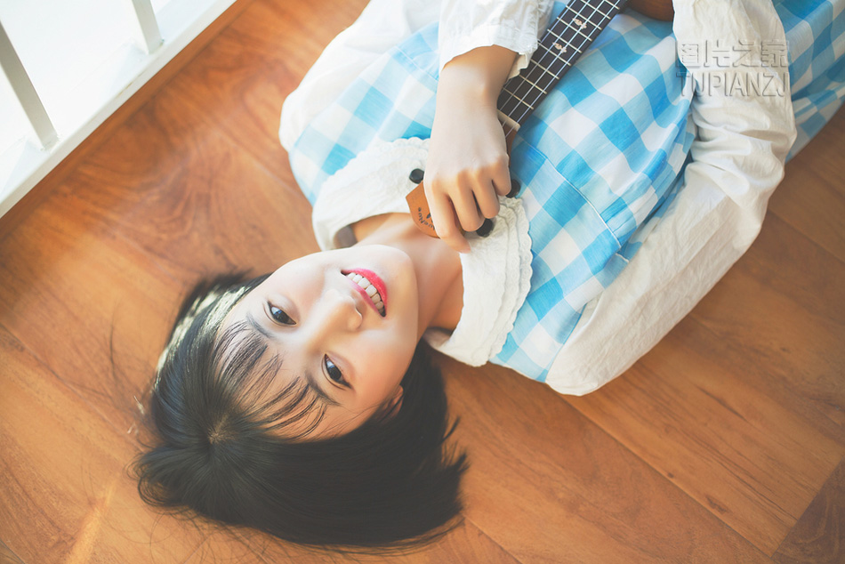 宝贝它变大了你感觉到了吗 快坐上来自己慢慢摇