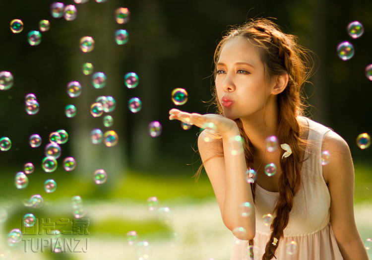 为什么男人外面找小三却又不和老婆离婚 原因不外乎这三点!