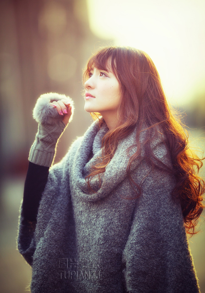 我胯下朋友的娇妻:卧室欢爱H