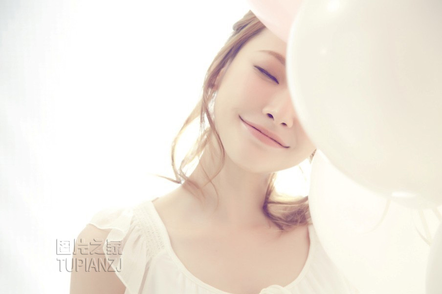 姐姐我要 那一夜姐姐忍不住了 半夜姐姐帮我手湮小说