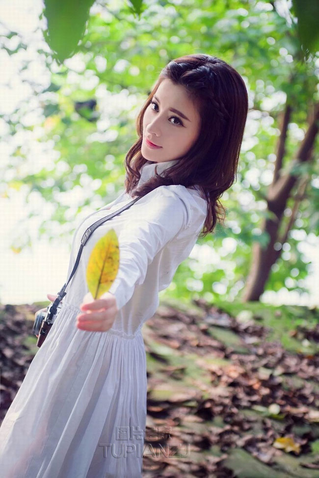 宝贝这么紧,水这么多还不要:老师你内裤下面好湿