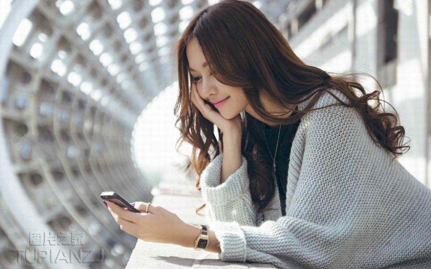 什么姿势体位让女人最疯狂 提高女性性高潮:想要快感就自己上来动吧