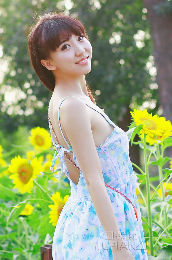 叔叔吃我水水 叔叔不要了好胀 小叔我受不了了快 房东叔叔不要