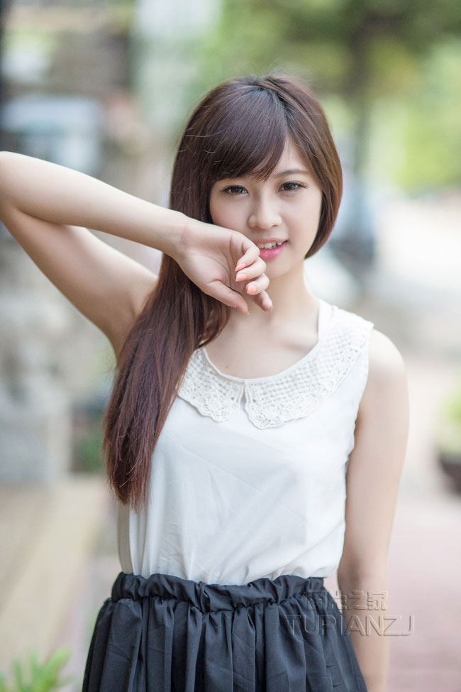 我出差和领导发生性 口述:和客户聚会喝多了 陪上司出差宾馆要了我