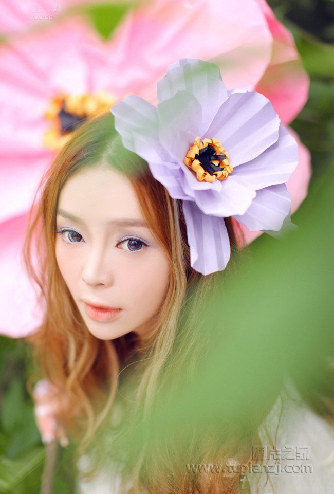 口述:为了升职专员 几位领导在办公室玩我 小妖精一天不做就难受呀!